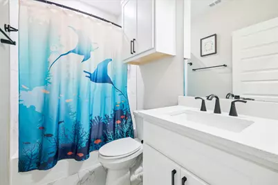 10974 Hewitt Cliff Lane, Houston, TX 77043 - Photo 18