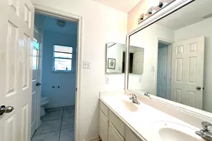 46 S April Mist Cir, Conroe, TX 77385 - Photo 38