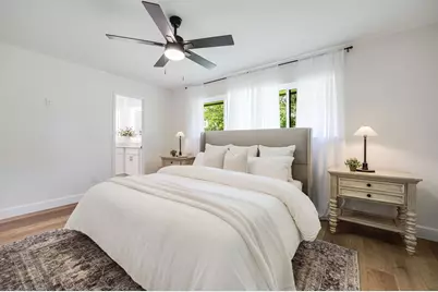 8713 Timberside Drive, Houston, TX 77025 - Photo 16