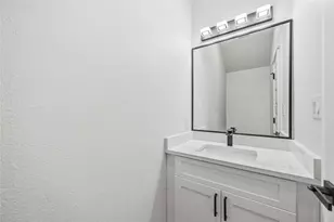 1084 Junell St, Houston, TX 77088 - Photo 14