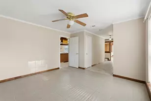 16014 Southampton Dr, Spring, TX 77379 - Photo 14