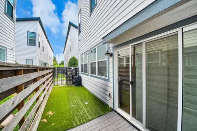 651 Press Street, Houston, TX 77020 - Photo 32