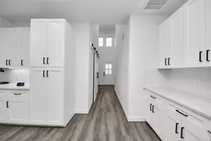 12015 Rockview Dr, Conroe, TX 77306 - Photo 4