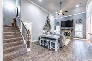 2136 Wheatstone Dr, Huntsville, TX 77340 - Photo 2