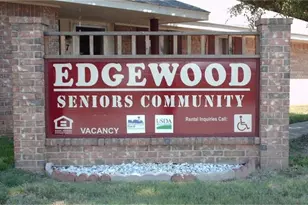 300 E Elm, Edgewood, TX 75117 - Photo 6