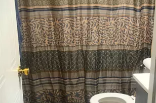 243 Elmwood Dr, Livingston, TX 77351 - Photo 10