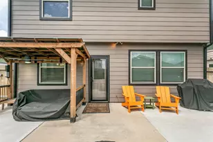 5338 CJ Walker Ln, Houston, TX 77048 - Photo 32