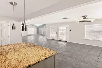 1144 Sailfish Street, Bayou Vista, TX 77563 - Photo 32
