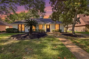 3714 Haven Pines Dr, Houston, TX 77345 - Photo 2