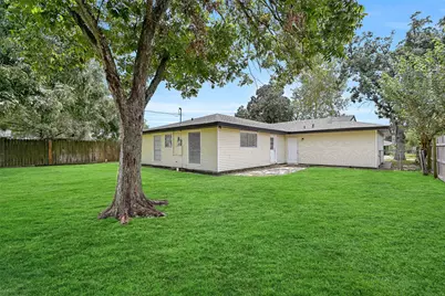 3110 8th Avenue N, Texas City, TX 77590 - Photo 22