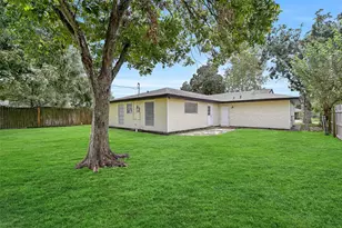 3110 8th Ave N, Texas City, TX 77590 - Photo 22