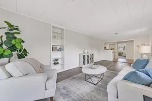 3110 8th Ave N, Texas City, TX 77590 - Photo 8