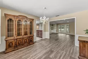 67 Fairway Dr, Hilltop Lakes, TX 77871 - Photo 10