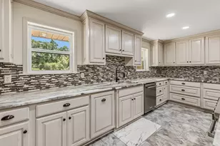 67 Fairway Dr, Hilltop Lakes, TX 77871 - Photo 12