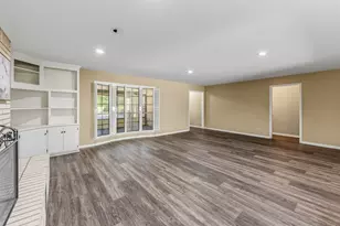 67 Fairway Dr, Hilltop Lakes, TX 77871 - Photo 8