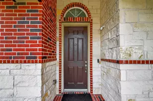 4002 Dogwood Canyon Ln, Sugar Land, TX 77479 - Photo 4