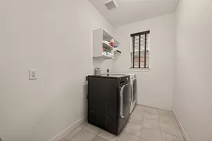 4002 Dogwood Canyon Ln, Sugar Land, TX 77479 - Photo 44