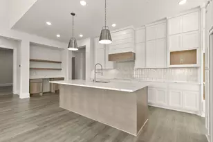 355 Silver Sage St, Conroe, TX 77304 - Photo 8