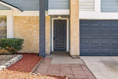 5831 Longforest Drive, Houston, TX 77088 - Photo 4
