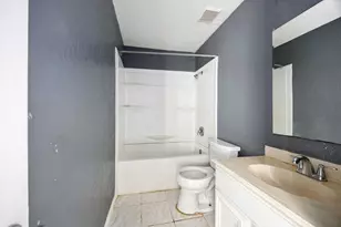 5831 Longforest Dr, Houston, TX 77088 - Photo 20