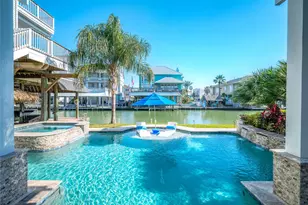 242 Isles End Rd, Tiki Island, TX 77554 - Photo 38