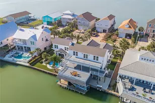 242 Isles End Rd, Tiki Island, TX 77554 - Photo 50