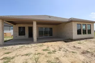 12302 Denham Dr, Mont Belvieu, TX 77523 - Photo 4