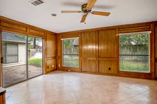 38 Devonshire Dr, Conroe, TX 77304 - Photo 22