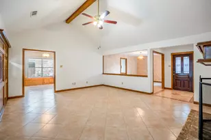 38 Devonshire Dr, Conroe, TX 77304 - Photo 12