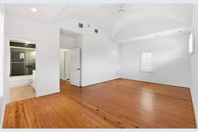 8614 Pasture View Lane, Houston, TX 77024 - Photo 38