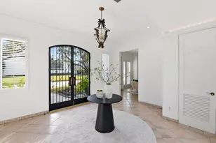 8614 Pasture View Ln, Houston, TX 77024 - Photo 4