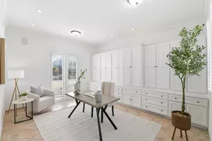 8614 Pasture View Ln, Houston, TX 77024 - Photo 8