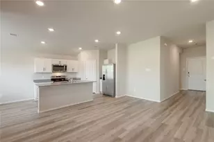 217 Rockbridge Dr, Huntsville, TX 77340 - Photo 6