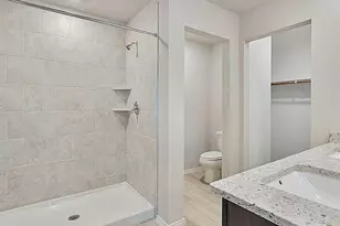 217 Rockbridge Dr, Huntsville, TX 77340 - Photo 12