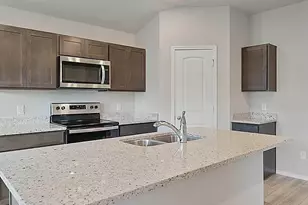 217 Rockbridge Dr, Huntsville, TX 77340 - Photo 4