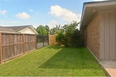 5254 N Braeswood Boulevard, Houston, TX 77096 - Photo 48
