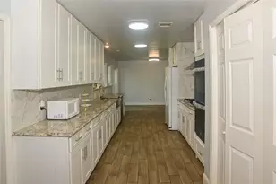5254 N Braeswood Blvd, Houston, TX 77096 - Photo 20