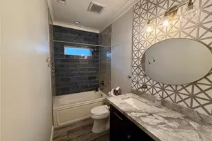 1914 Elysian St, Houston, TX 77026 - Photo 30