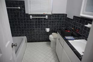 9618 Vogue Ln, Houston, TX 77080 - Photo 10