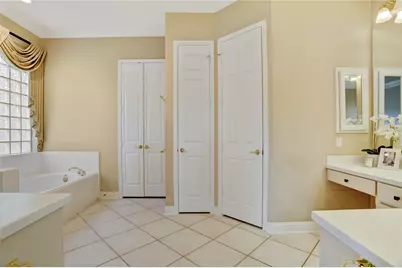 2710 Saint Annes Drive, Sugar Land, TX 77479 - Photo 16