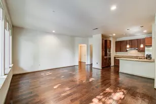 505 Jackson Hill St, Houston, TX 77007 - Photo 8