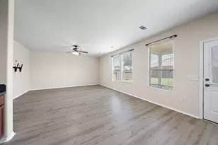 1418 S Maple Dr, Katy, TX 77493 - Photo 6