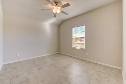 1207 Cascade Hills Drive, Rosharon, TX 77583 - Photo 4