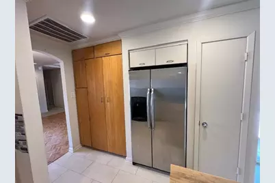 7655 S Braeswood Boulevard #8, Houston, TX 77071 - Photo 10