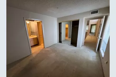 7655 S Braeswood Boulevard #8, Houston, TX 77071 - Photo 18