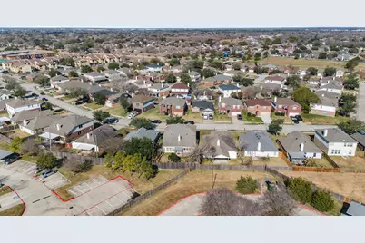 1839 Manor Drive, Baytown, TX 77521 - Photo 24