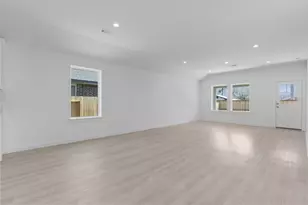 1015 River Coral Ln, Alvin, TX 77511 - Photo 6