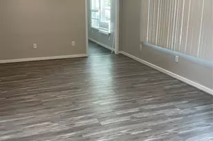 2023 Antoine Dr, Houston, TX 77055 - Photo 2