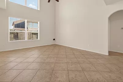 24914 Diamond Ranch Drive, Katy, TX 77494 - Photo 10