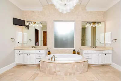 11910 Heritage Lane, Houston, TX 77024 - Photo 26